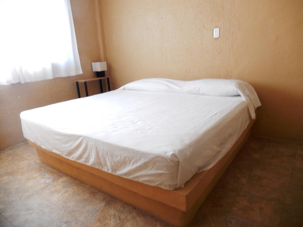 Hotel Evasion Acapulco Room photo