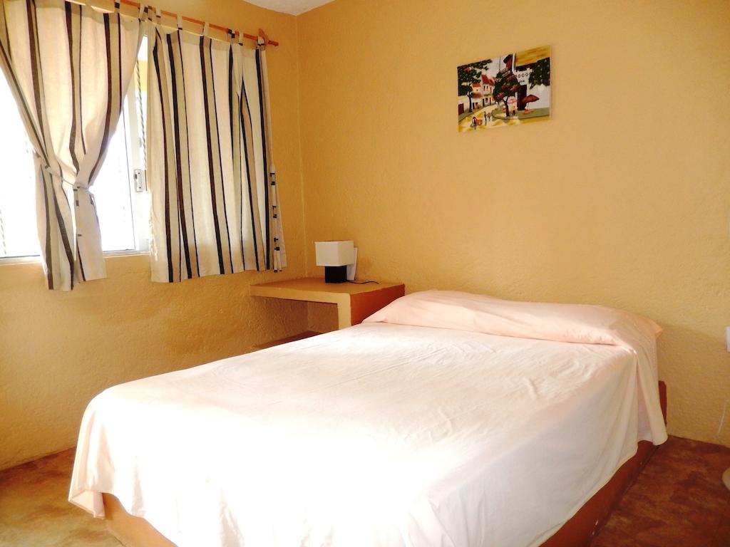 Hotel Evasion Acapulco Room photo