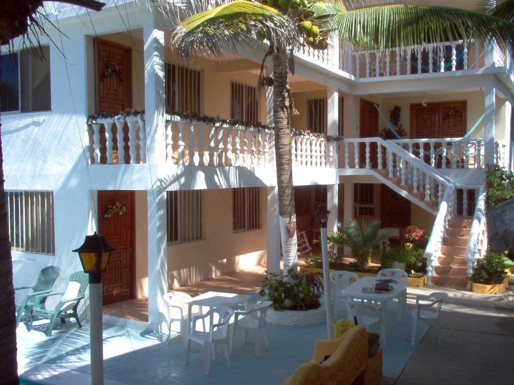 Hotel Evasion Acapulco Exterior photo